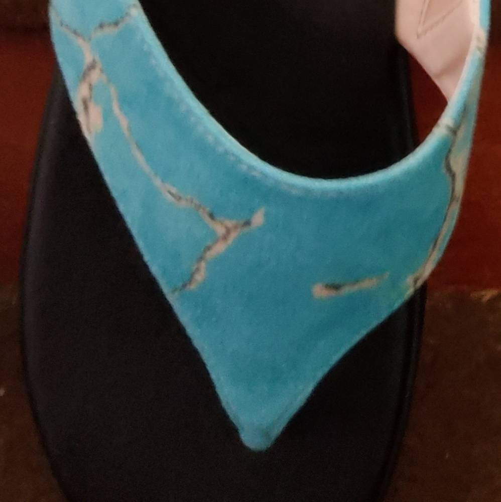 Sandals - Picture 5 of 5